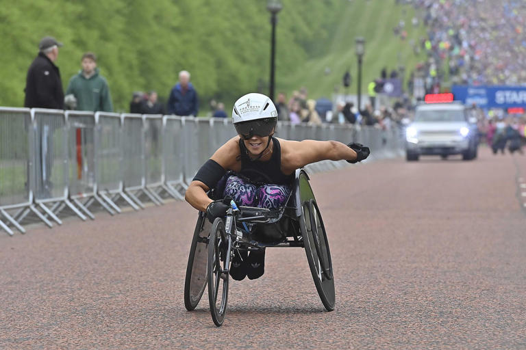 Belfast City Marathon 2026: Fifty images from today's amazing spectacle ...