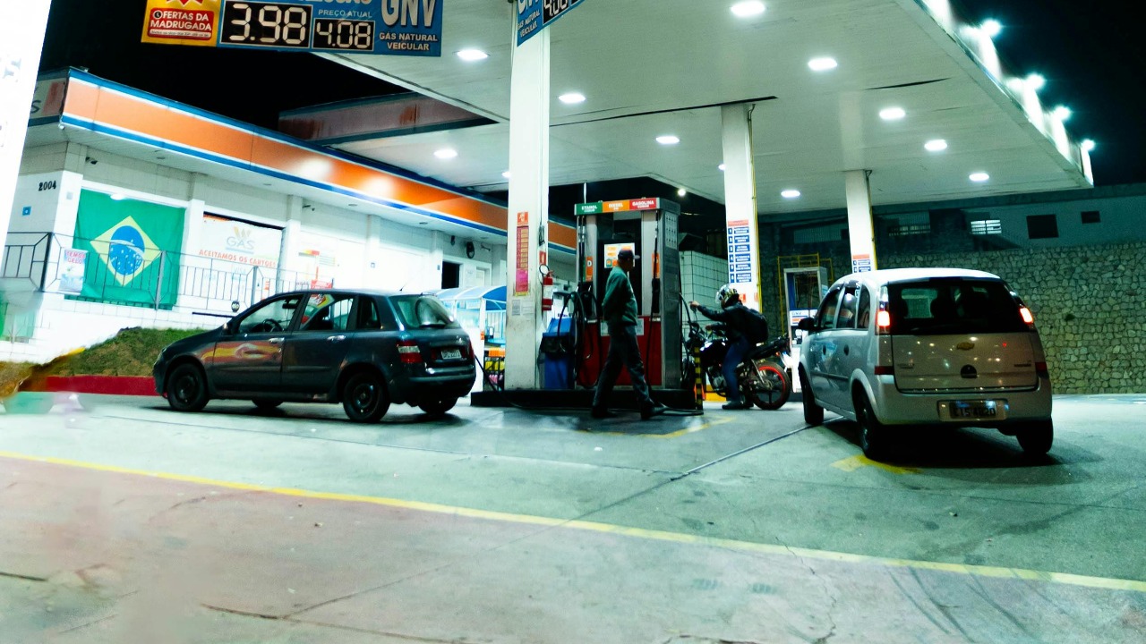 Gas hit $4.39 nationally — up from $3.20 before the war started nine ...