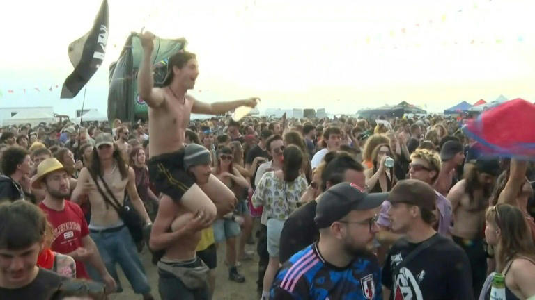 Second unexploded shell found at illegal French rave: minister