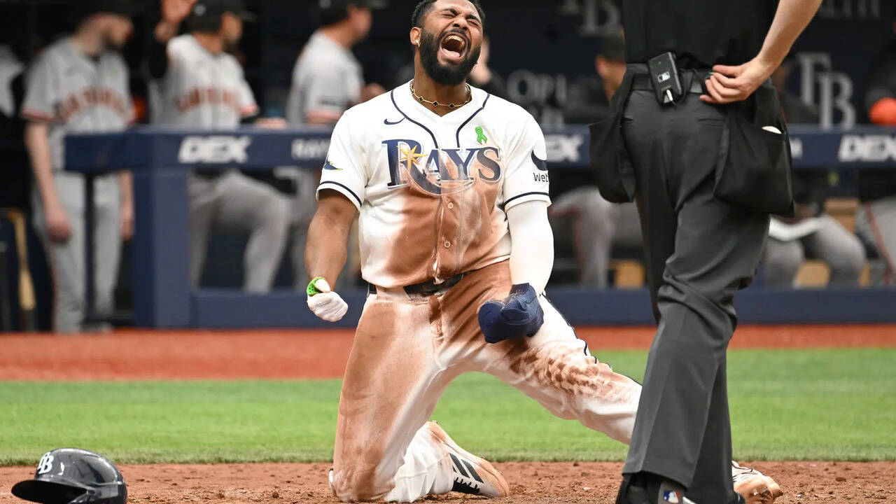 Jonathan Aranda's walk-off single secures Rays' 2-1 victory over Giants ...