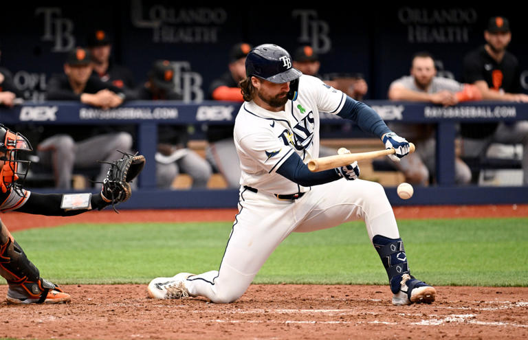 Jonathan Aranda's walk-off single gives Rays 2-1 win over Giants for 3 ...