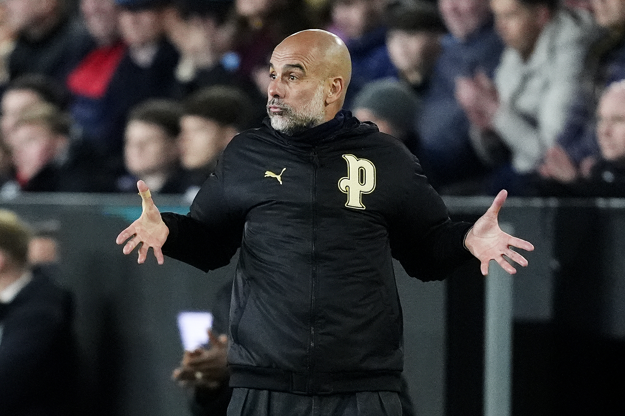 Bookies' new predicted final Premier League table: Leeds United, Spurs ...