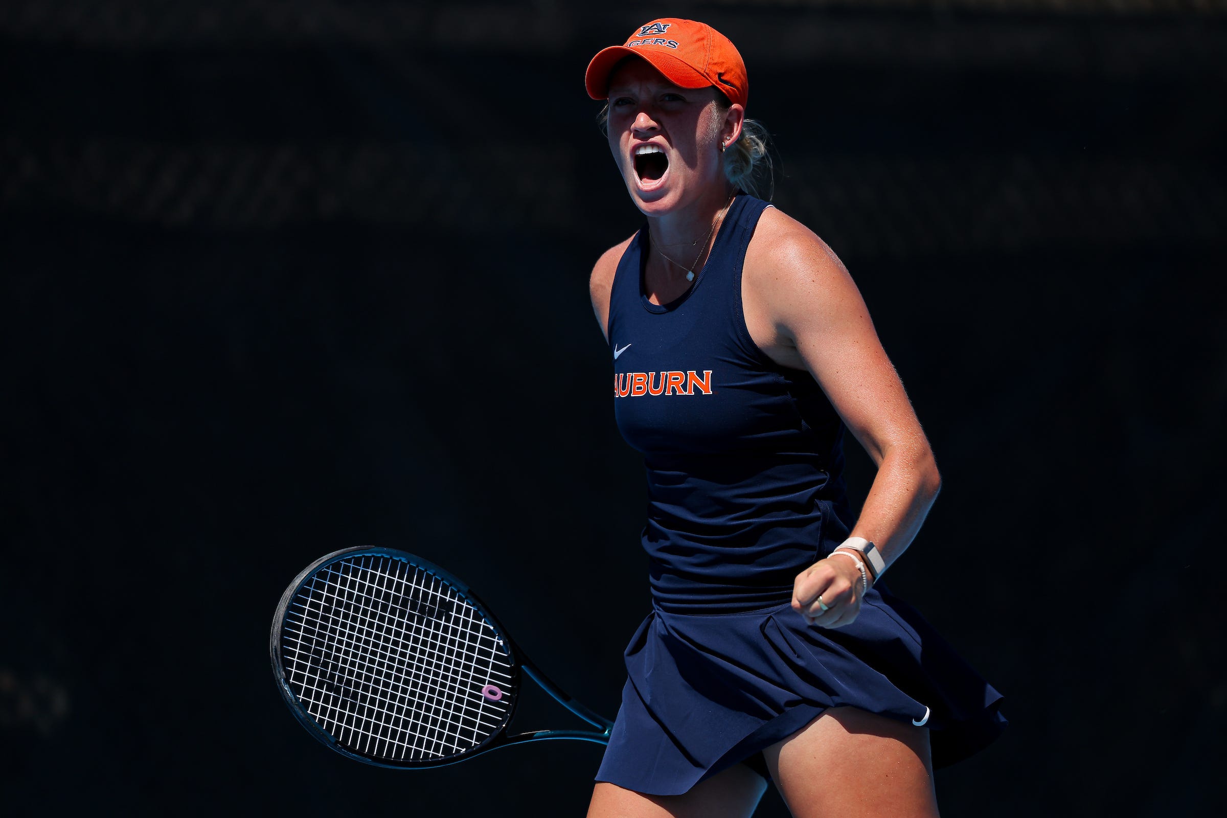 Auburn women's tennis sweeps Miami, advances to NCAA Super Regional