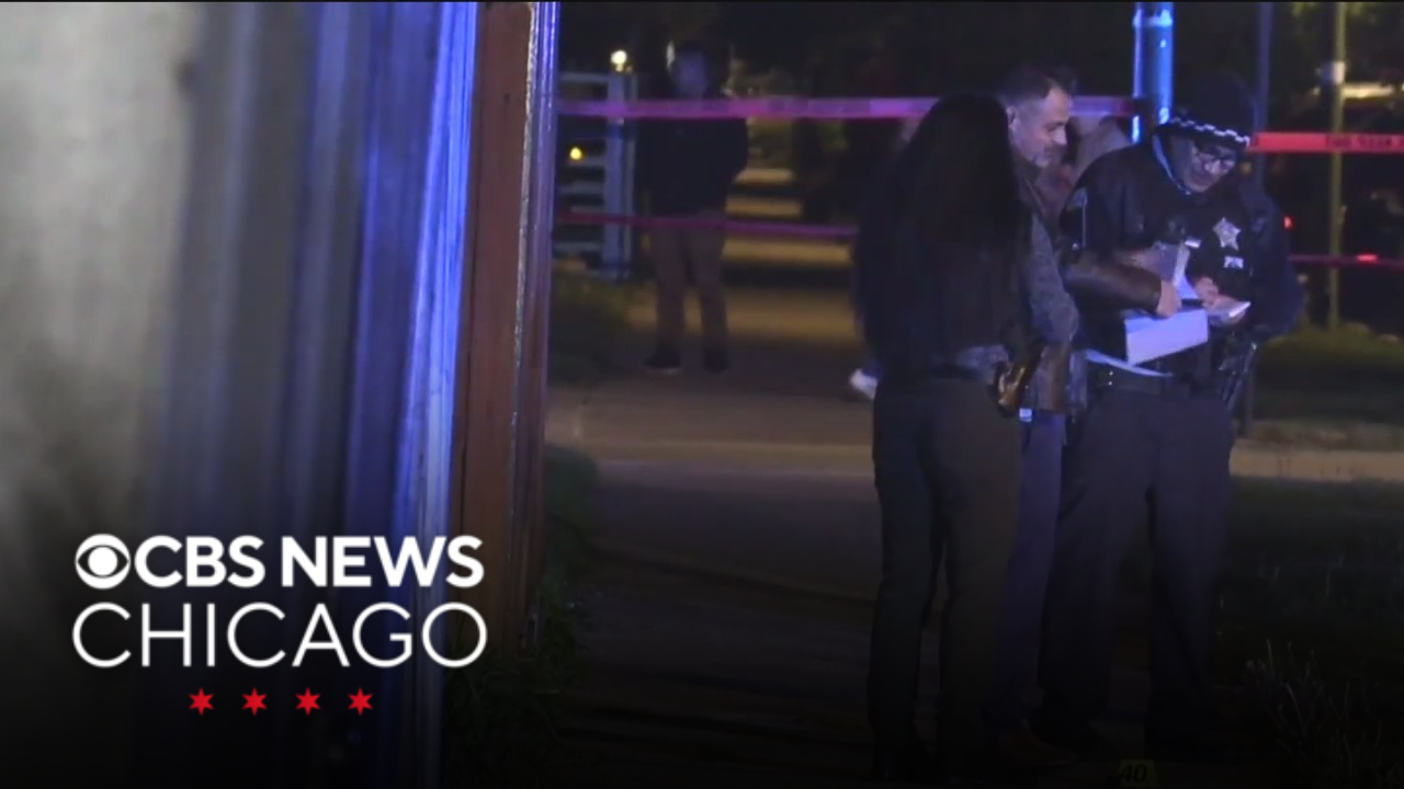 2 separate SW Side shootings leave 1 dead, 3 hurt