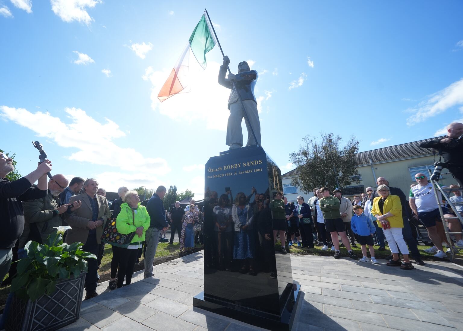 Sinn Féin says Bobby Sands statue 'is going nowhere' at anniversary event