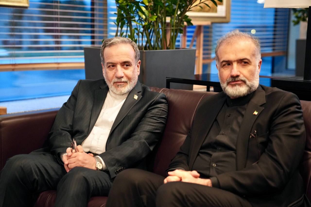 Irán desafía a Trump, quien evalúa propuesta de plan con escepticismo: “No han pagado”