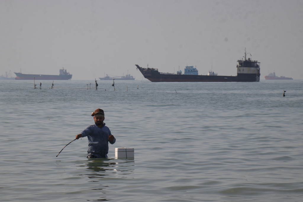 APTOPIX Iran War Strait of Hormuz