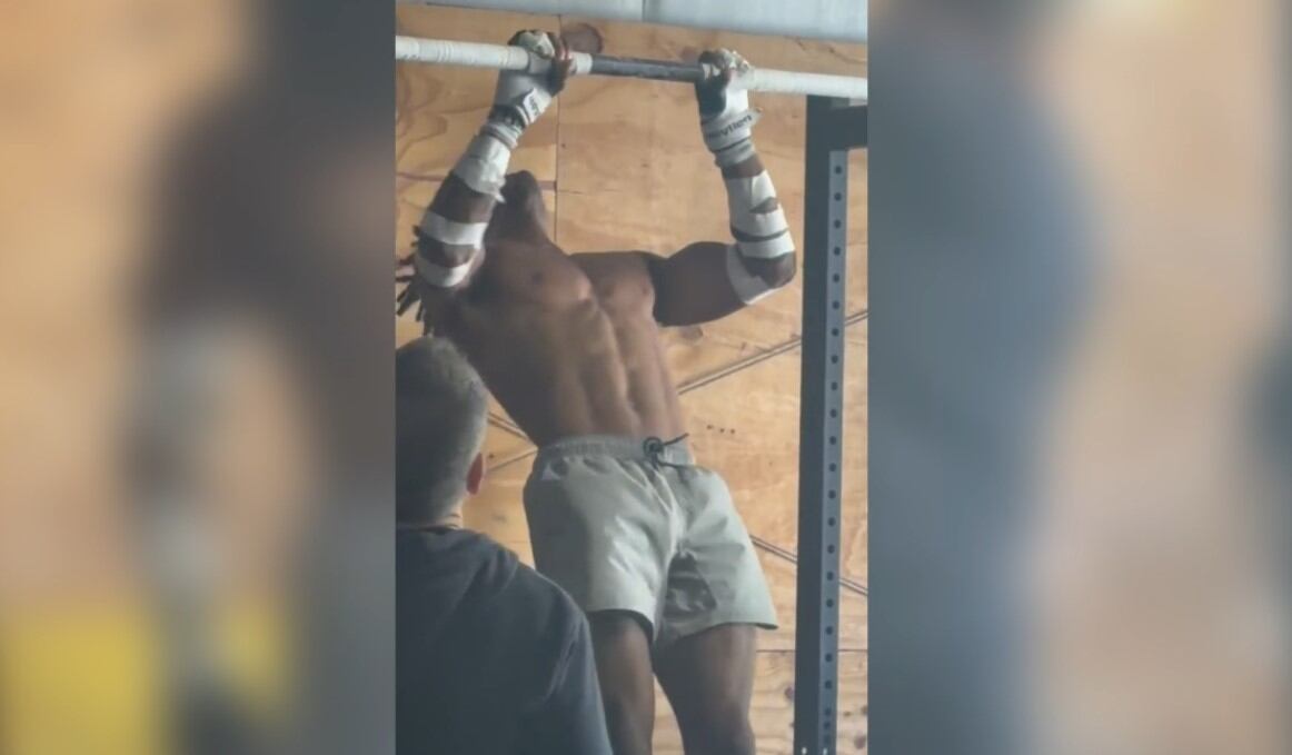 22-year-old Valley man breaks Guiness record for most pull-ups in 24 hours