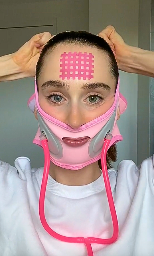 Controversial TikTok trend 🚨