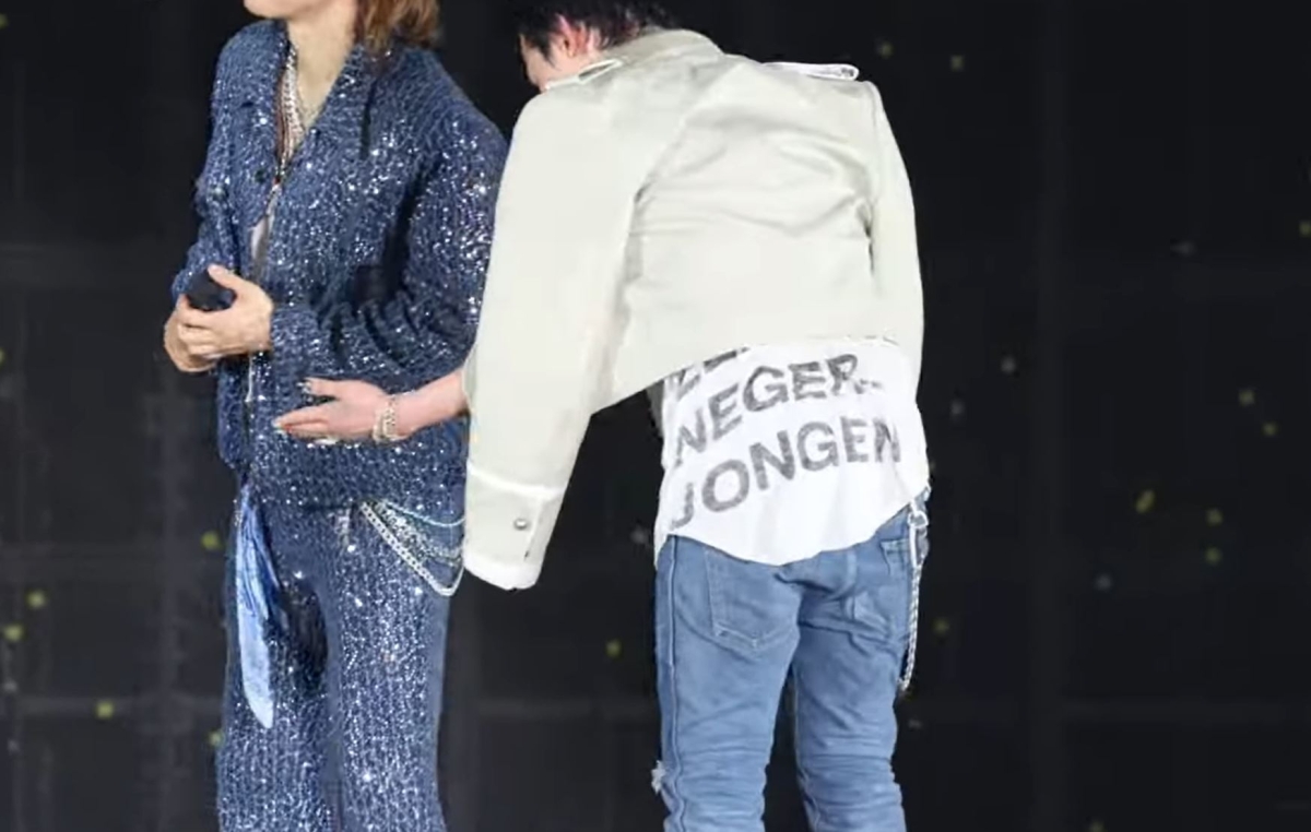 “국제적 망신” 비판…지드래곤 ‘NEGER’ 티셔츠 논란에 사과