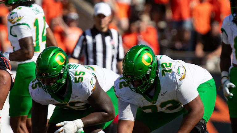 Oregon's spring game puts offensive line uncertainty into focus