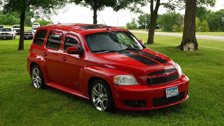 Why Was The Chevy Hhr Discontinued