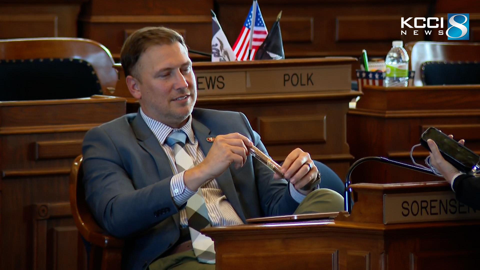 Photos: Lawmakers wrap up 2026 legislative session after marathon final ...