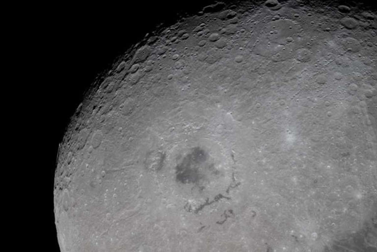 NASA releases over 12,000 images taken during Artemis II mission—here's ...
