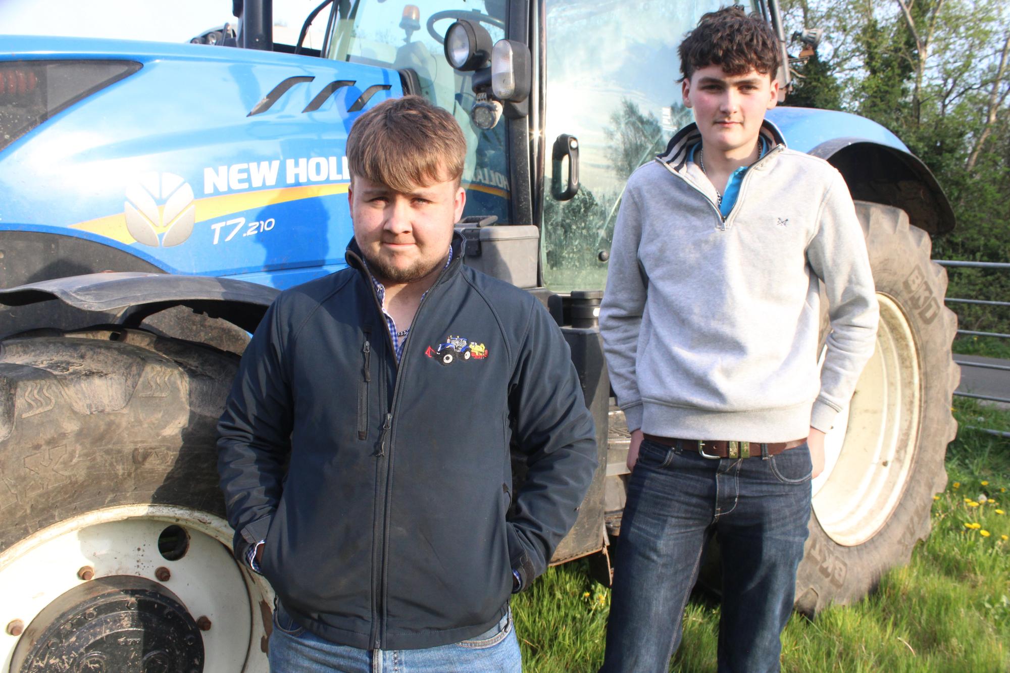 Large turnout for Annahinchago tractor run