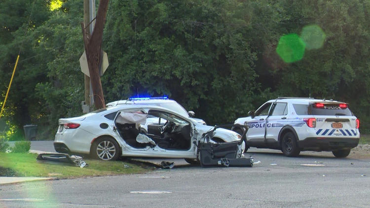 Crash involving school bus in West Charlotte leaves 1 hospitalized with ...