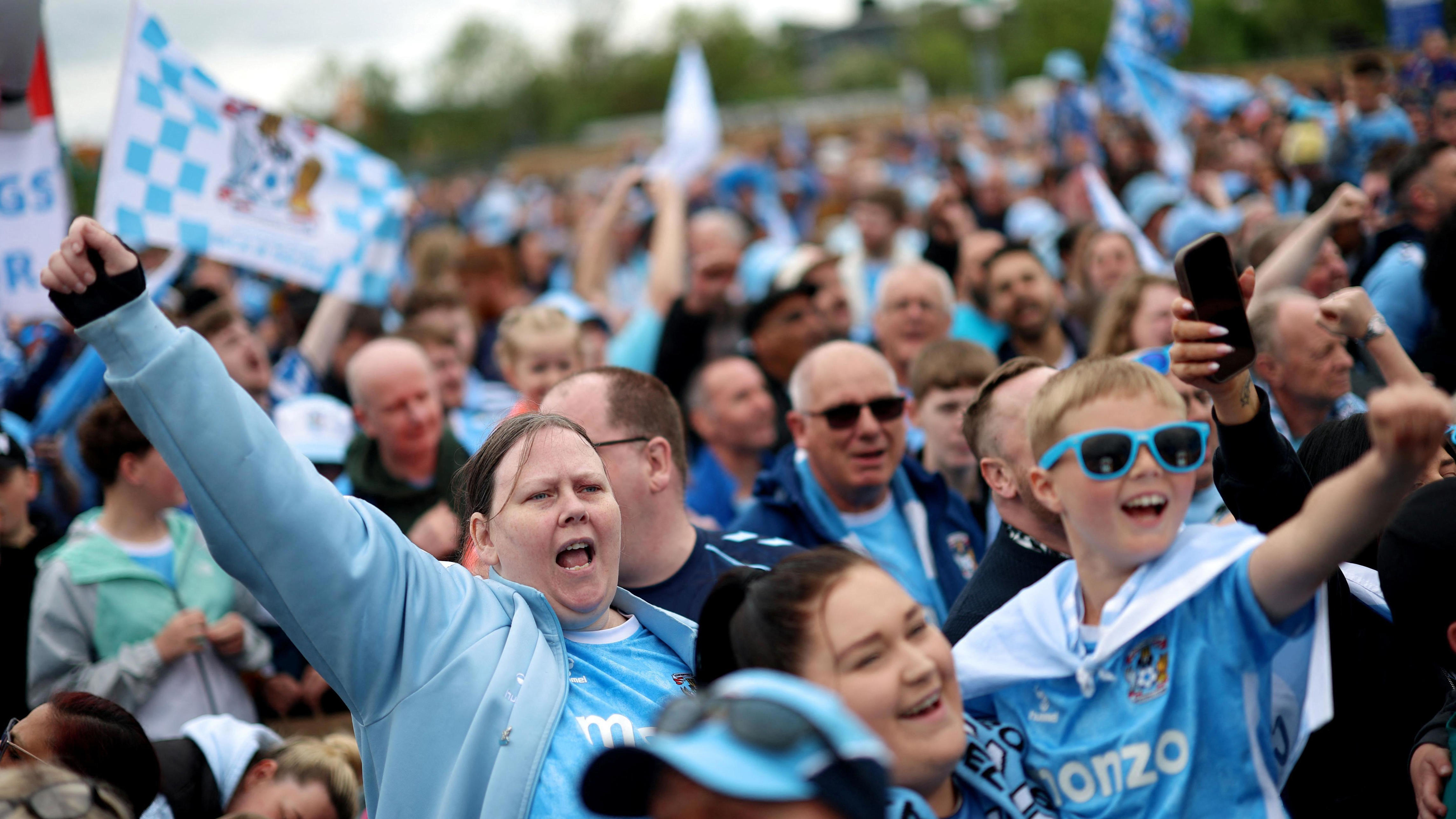 Thousands celebrate Coventry City's promotion