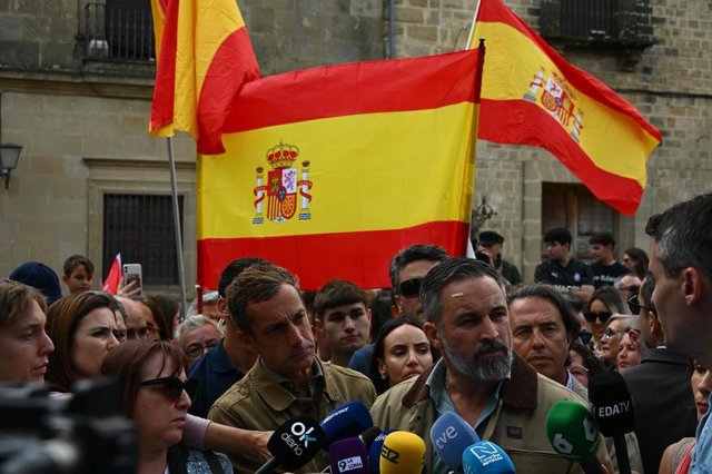 Abascal señala que las elecciones "no son agónicas" y se debate si PP ...