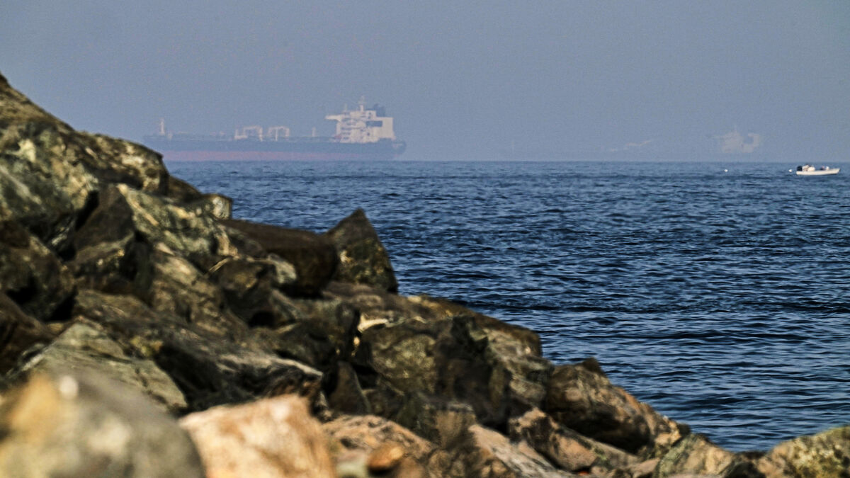 Iran claims it stopped US warship from sailing through Strait of Hormuz