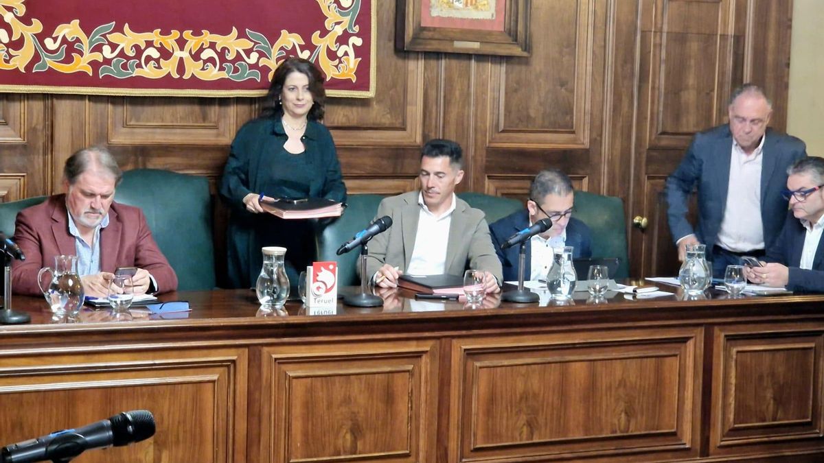 El PP y Vox chocan ya por la 'prioridad nacional' en Aragón: los ...