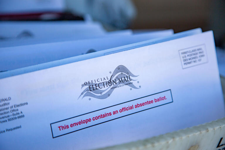The primaries are coming. How to request an Iowa absentee ballot.