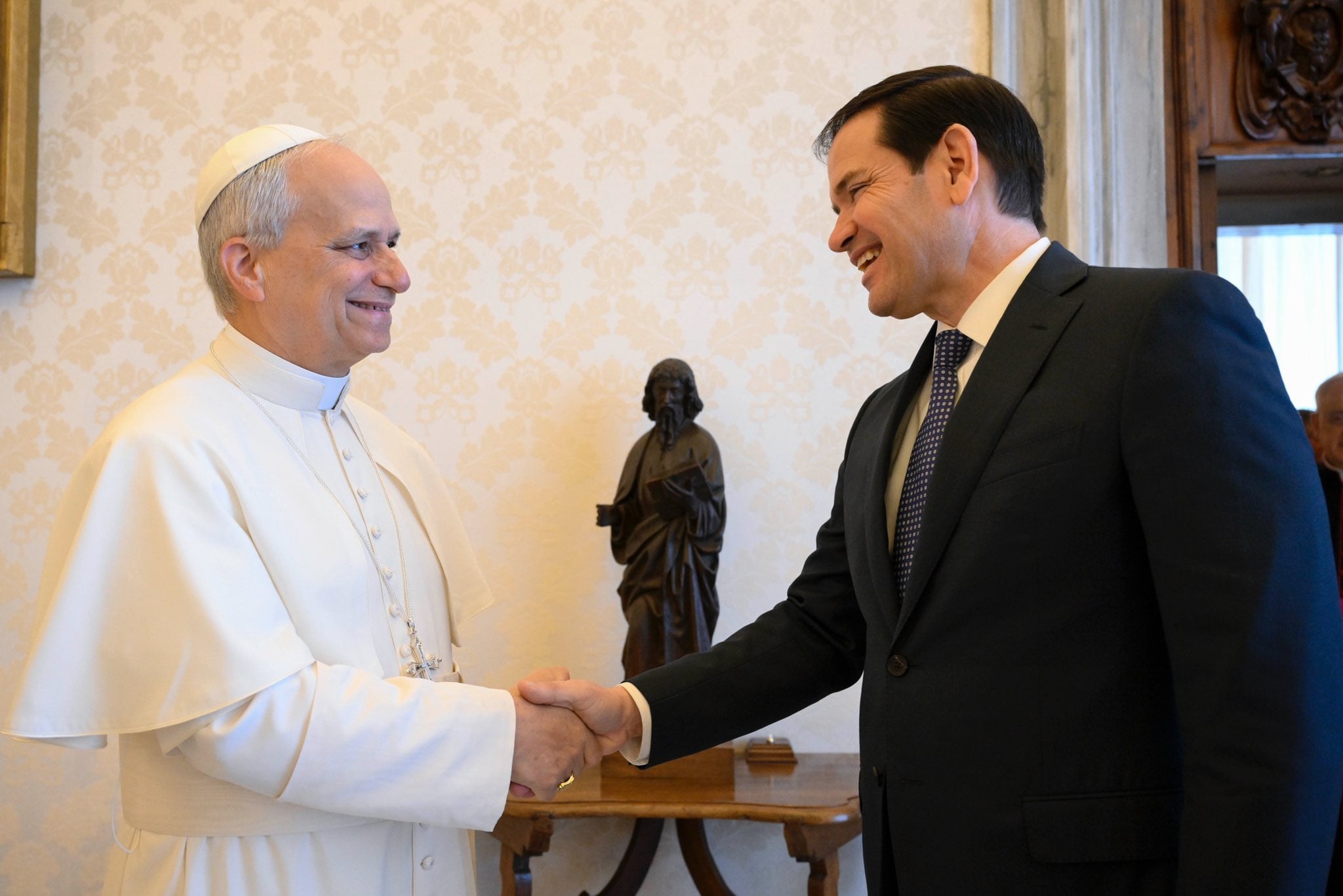 Así será la cita del papa León XIV con Marco Rubio, en medio de la tensión del pontífice con Trump.