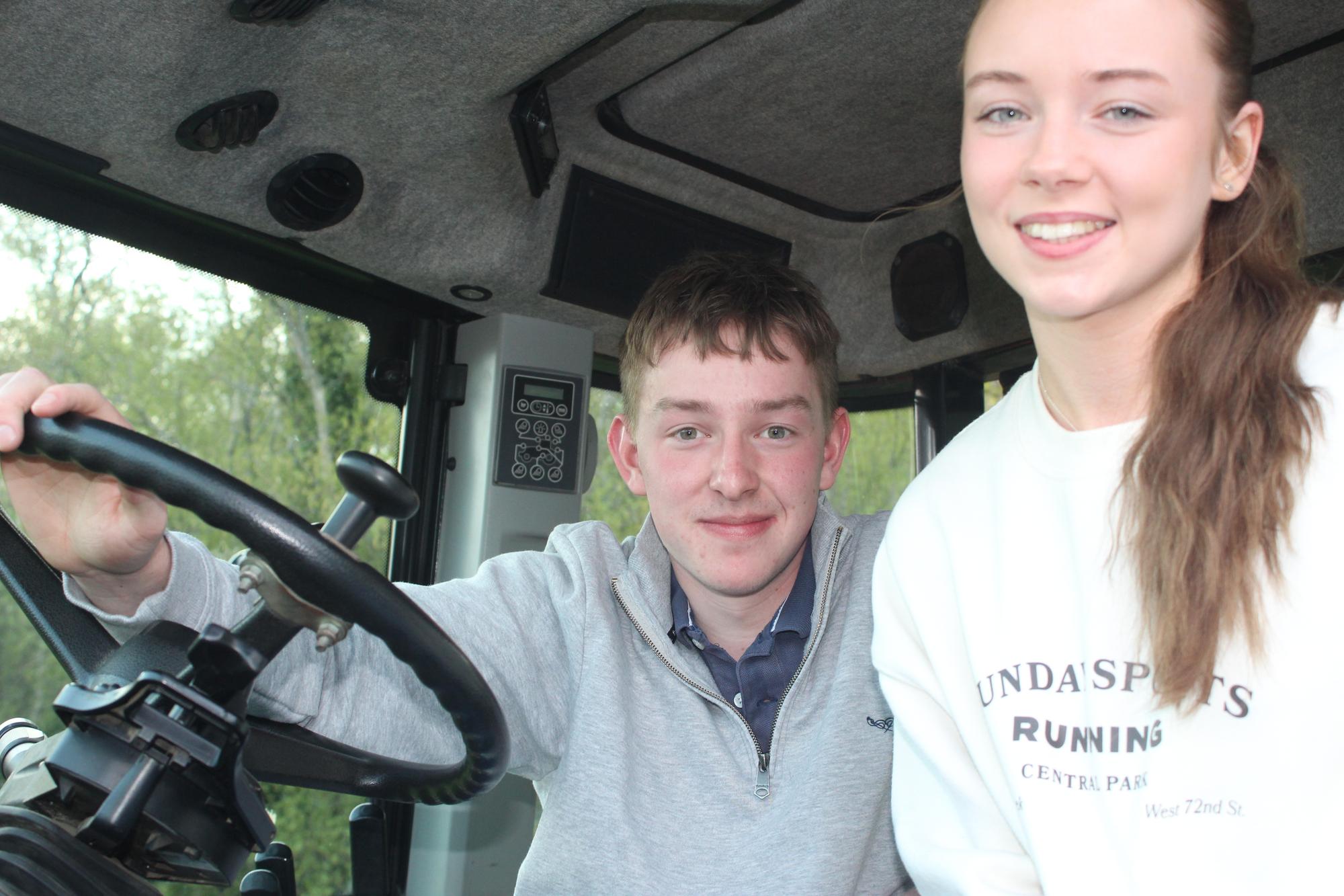 Large turnout for Annahinchago tractor run