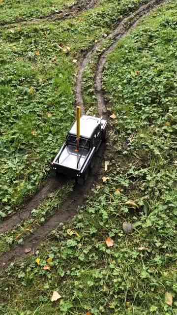 Autonomous RC truck YK6101 crawling performance test