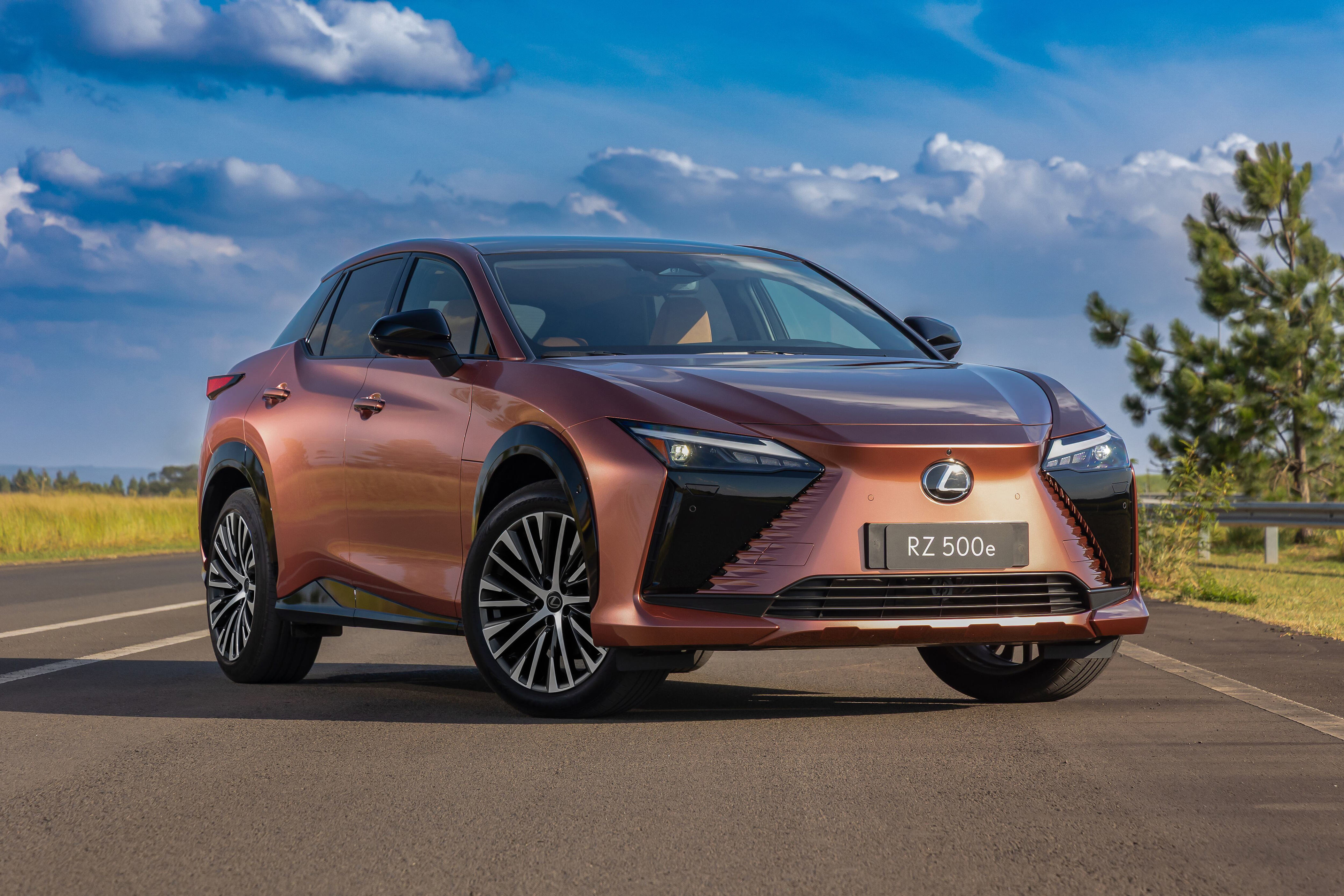 Lexus RZ 500e