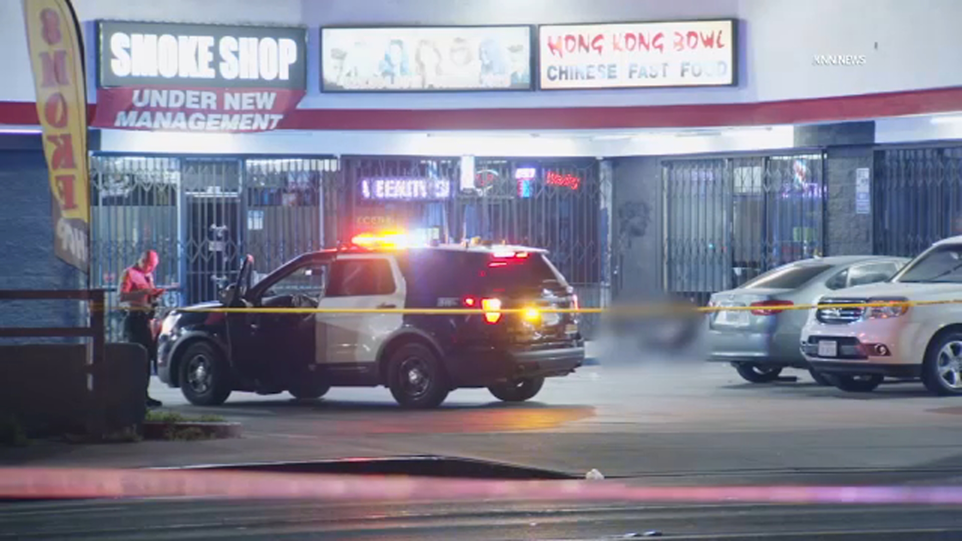 Shooting in South LA strip mall parking lot leaves 1 dead, 2 injured