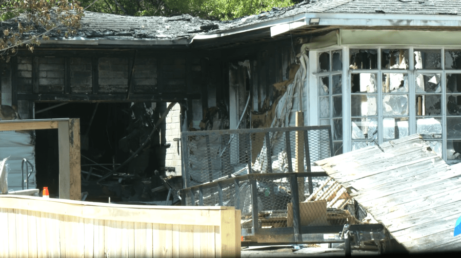 Escambia County house fire leaves 1 dead