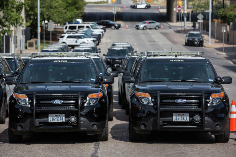 Are Austin police ‘quiet quitting'? Critics raise concerns amid lagging ...