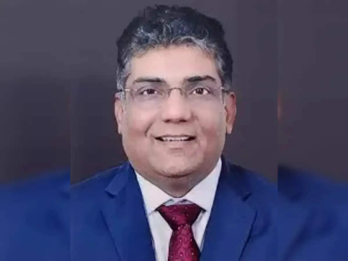 Sanjay H Parekh bets big on Reliance, private banks, and domestic plays ...
