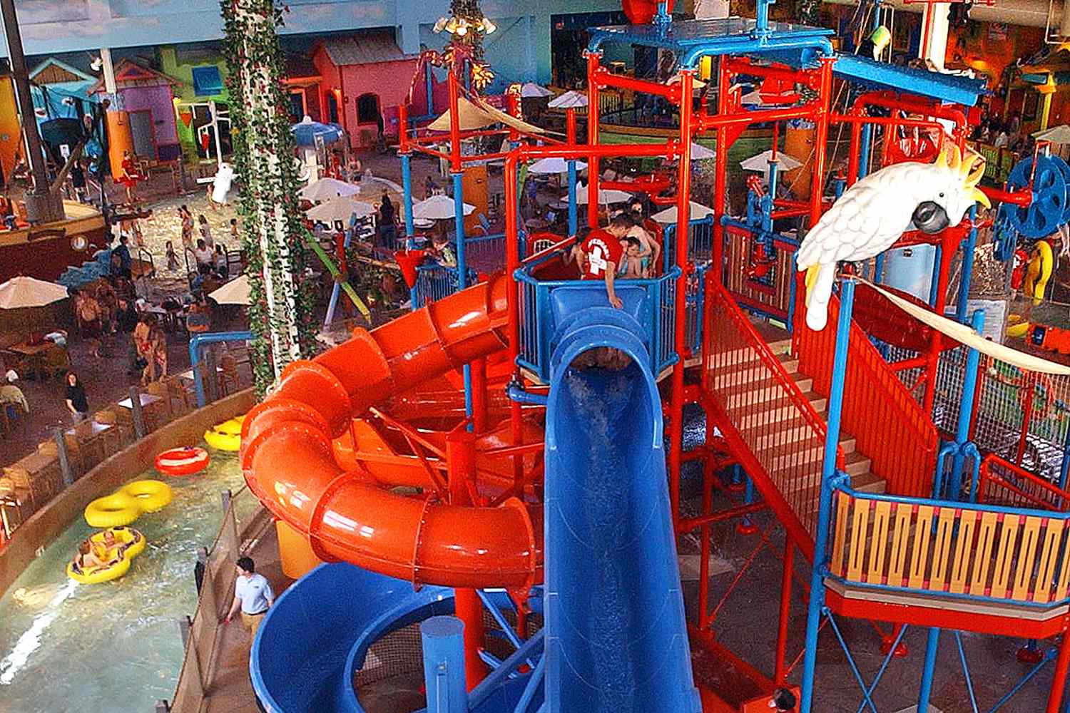 Man sues water park after he was allegedly assaulted while defending ...