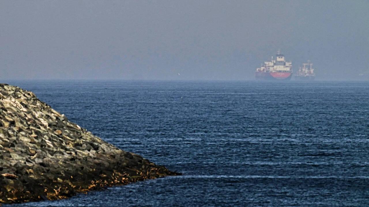 US military denies Iranian attack on Navy vessel amid Strait of Hormuz ...