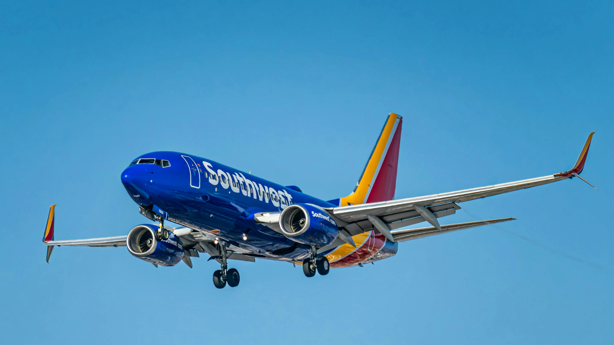 Arizona woman paid $25 for a front seat on Southwest. Then they pulled ...