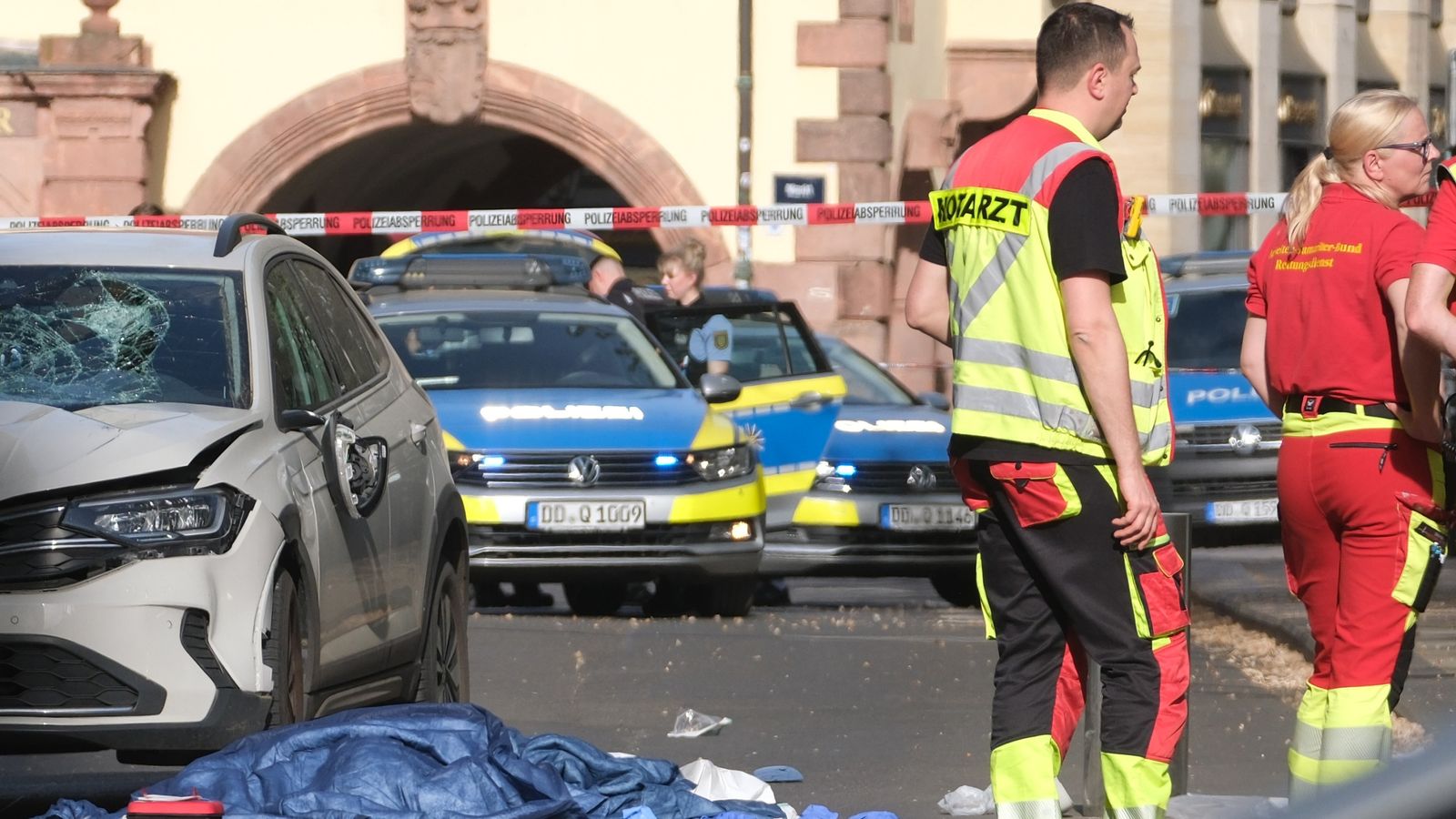 Two dead after car ploughs into city centre crowd in Leipzig ...