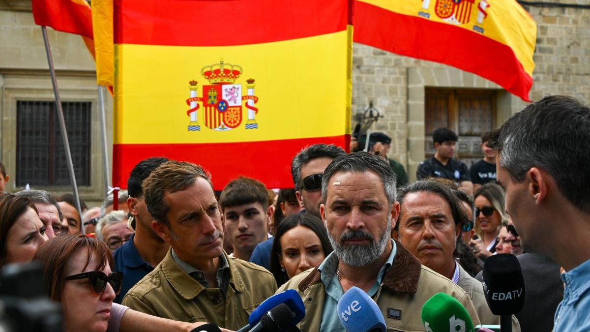 Abascal afirma que «el 1» de la trama es Sánchez y ve al presidente ...