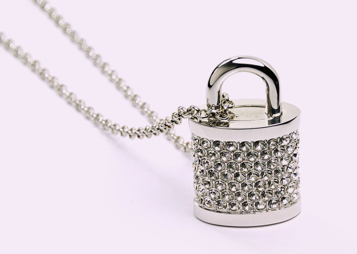 How does jewelry insurance work?