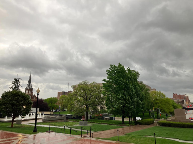 Rain, storms moving into Michigan. See where they'll hit today