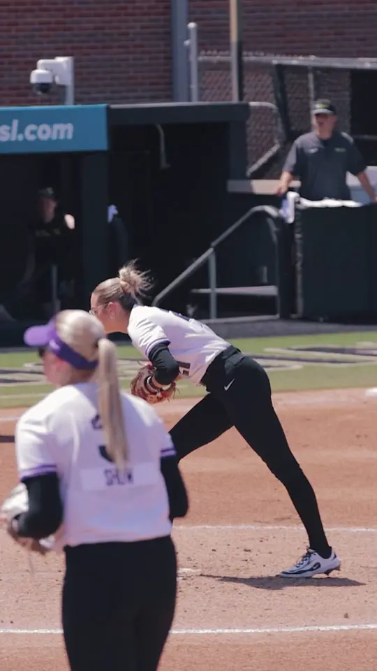 Jessi makes defense look easy