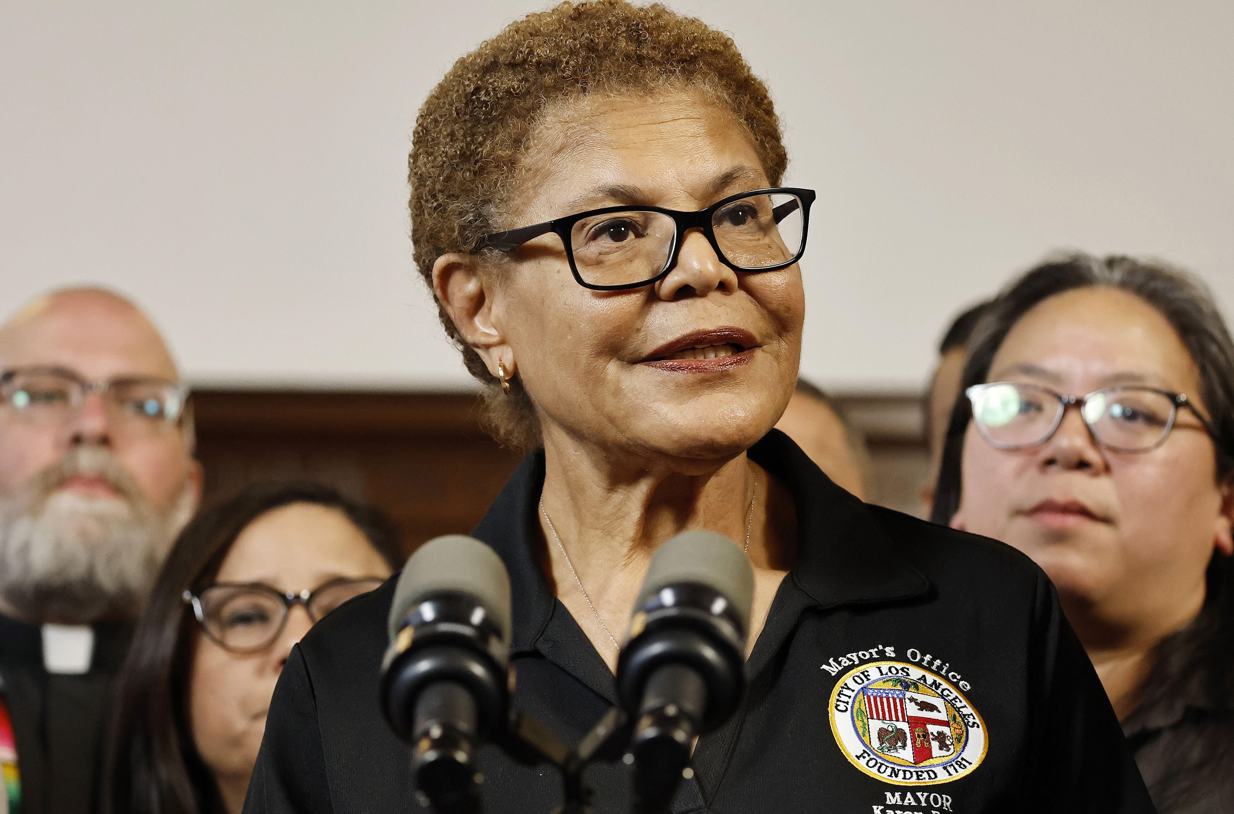 Karen Bass Los Angeles Mayor polls