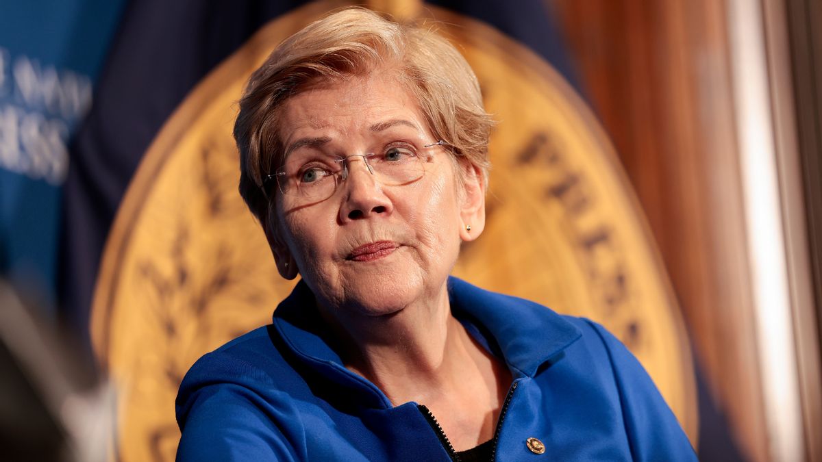 Did Elizabeth Warren sell Spirit Airlines stock before budget carrier went out of business? Here's the truth