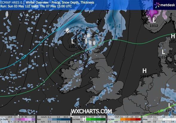 UK weather maps show 4 snow bombs hitting UK in days as temperatures plunge