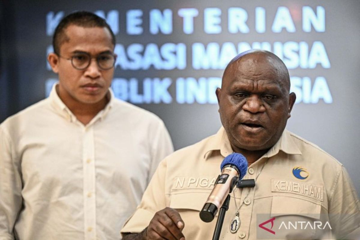 Menteri Pigai: Cukup Pak Amien Rais meminta maaf