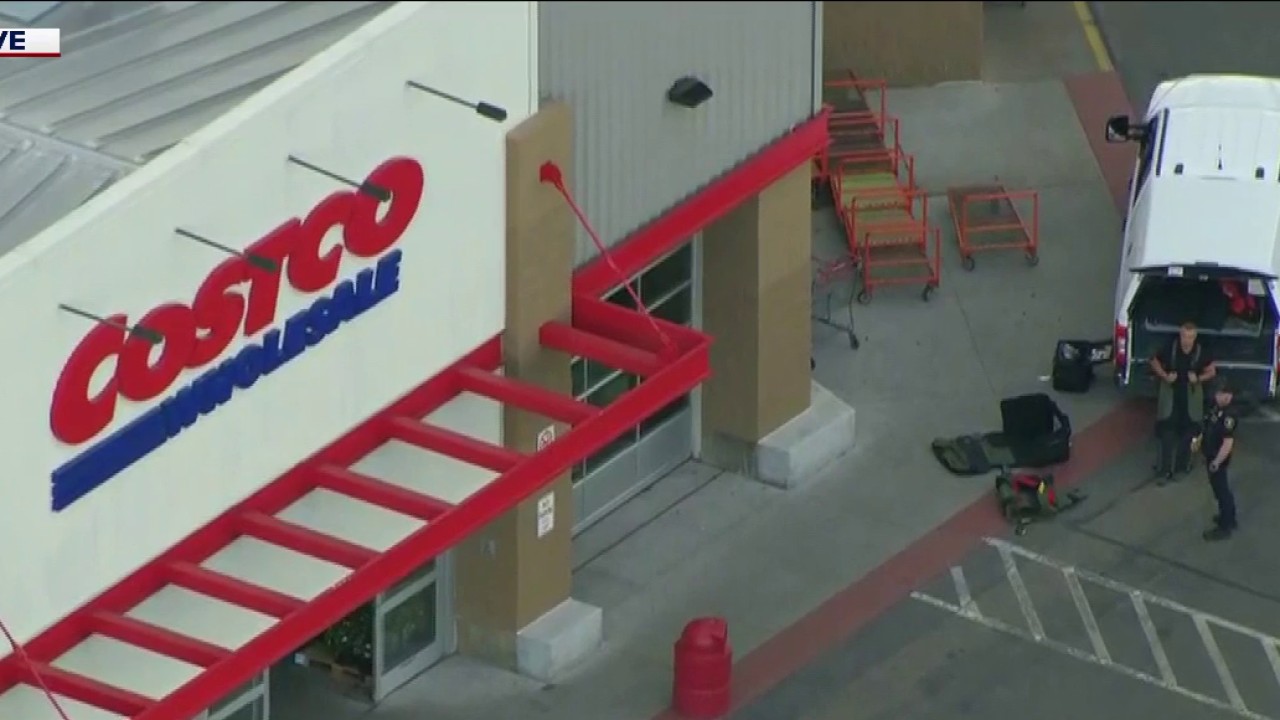 Public urged to avoid Costco in Chicago’s northwest suburbs as police ...