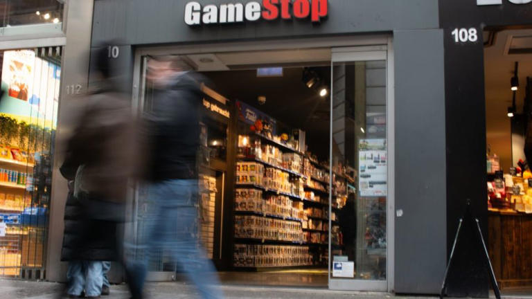GameStop hace una audaz oferta de US$ 56.000 millones por eBay, con la ...