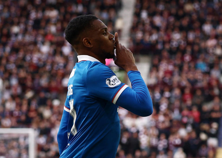 Shankland fires winner against Rangers to boost Hearts’ title bid
