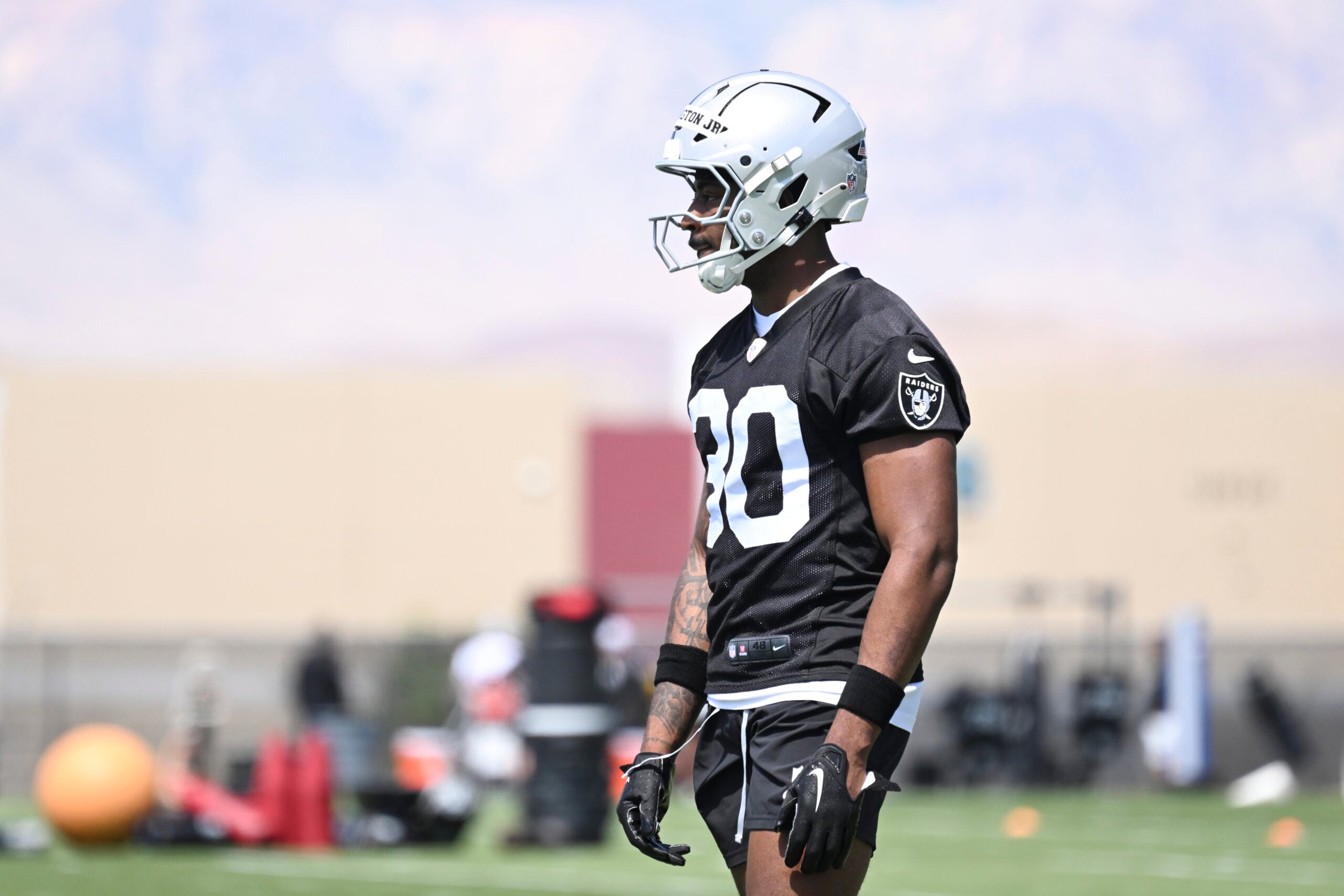 Raiders may have a chance at doing what they haven't done in decades ...