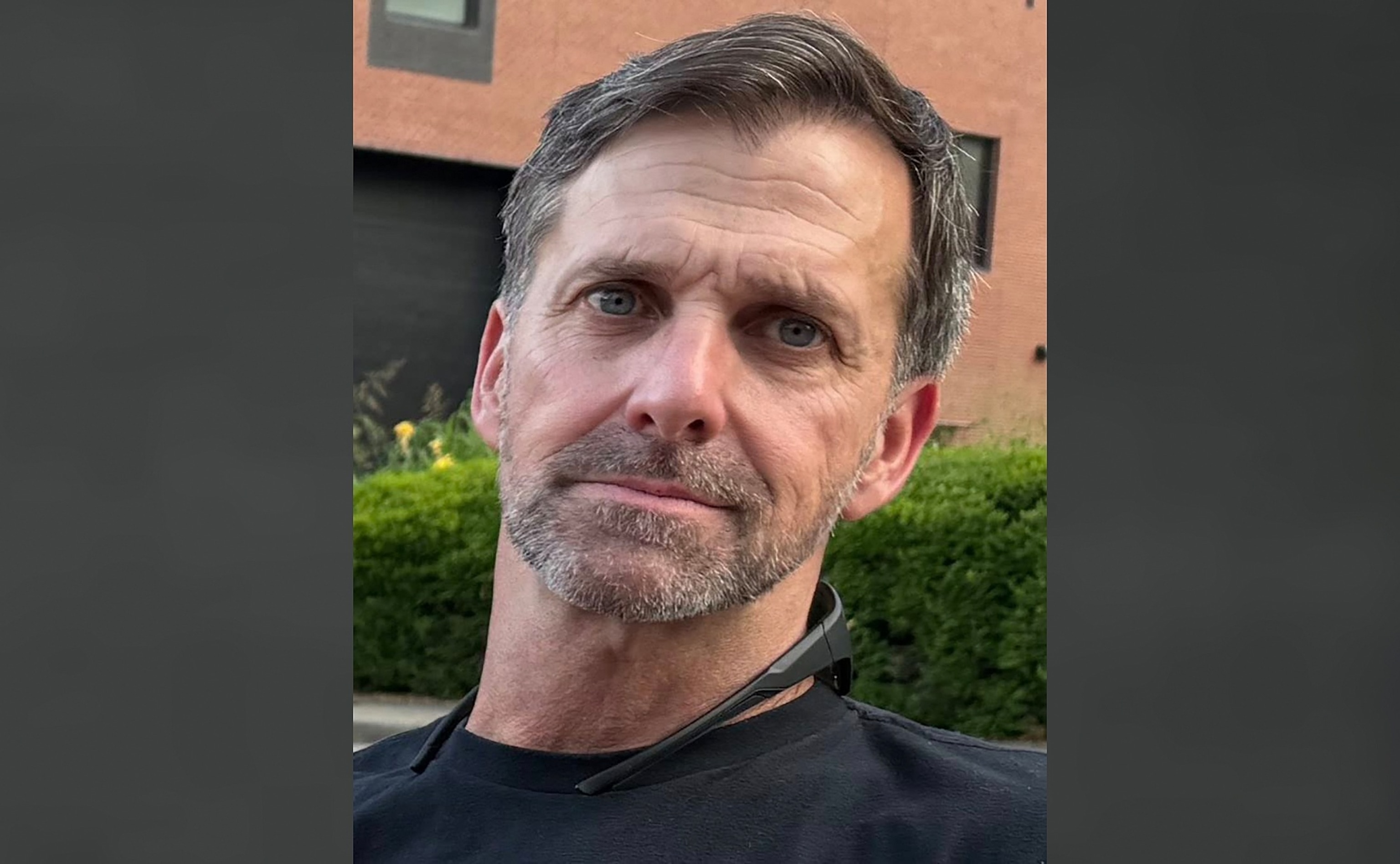 Manhunt underway for veteran with survival training accused of trying to kill wife